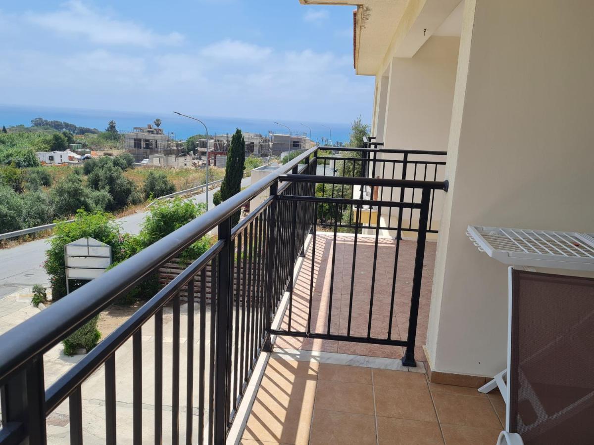 Eden Heights Sea View Apartment 203 - By Imh Travel & Tours Paphos Eksteriør bilde